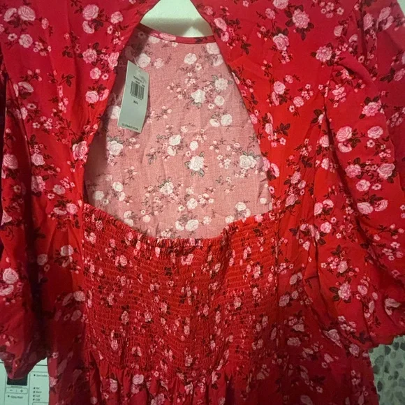 Old Navy Floral Red Maxi Dress with Puff Sleeves, size xxl - Picture 4 of 4